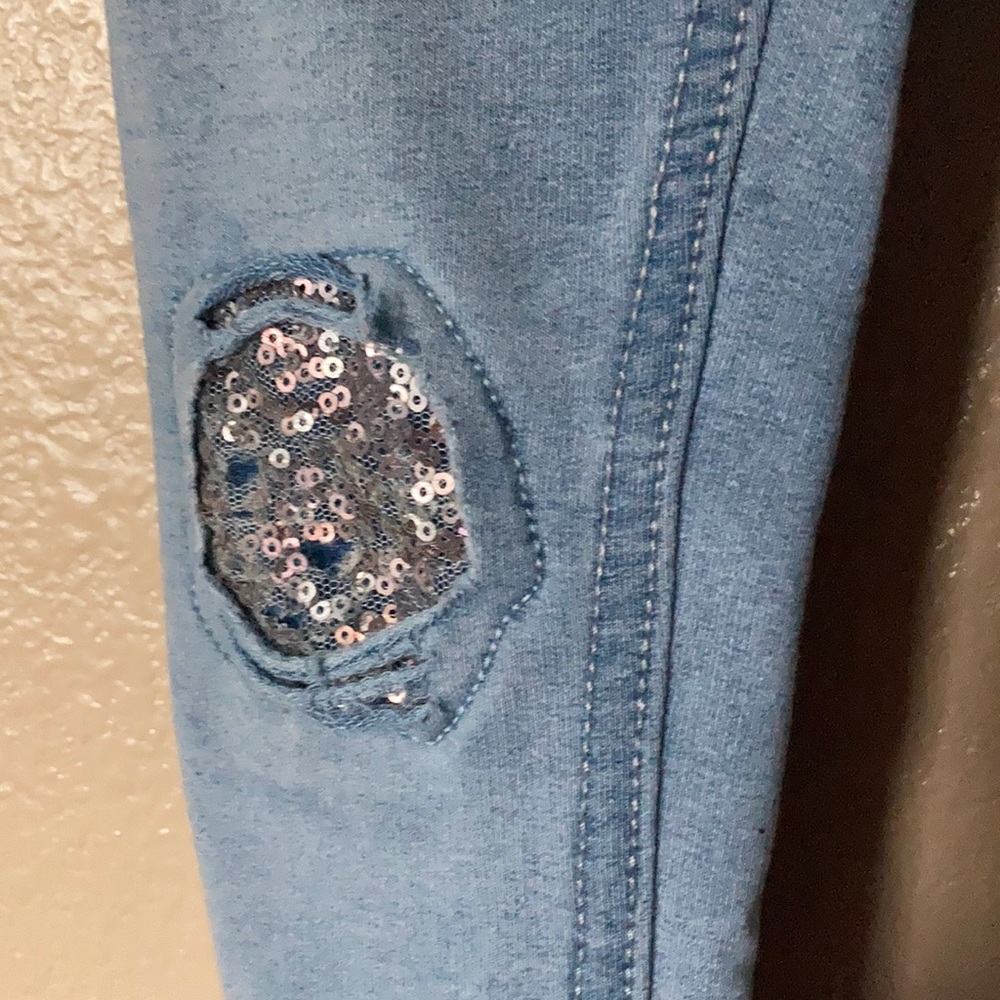 Jeans - Picture 6 of 6